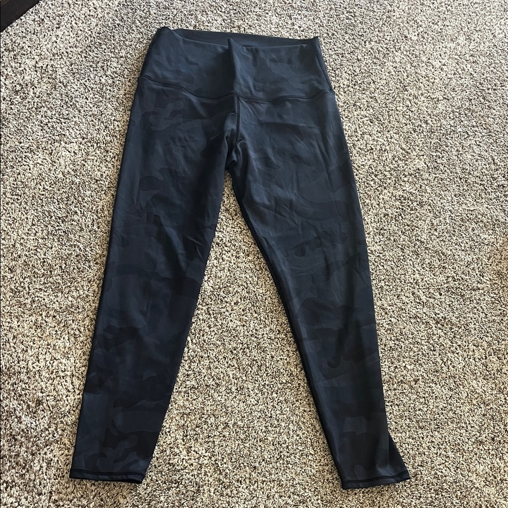 Black Lululemon Camouflage Leggings